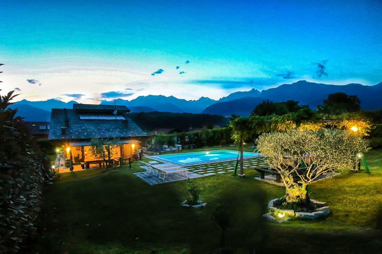 Villa La Corte With Amazing Pool And Garden คอลีโก ภายนอก รูปภาพ